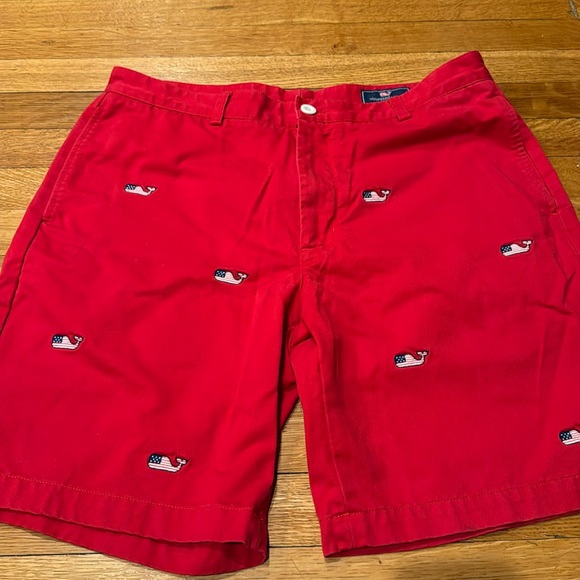 Vineyard Vines Club Shorts - Red, Whale & Blue - Picture 1 of 4